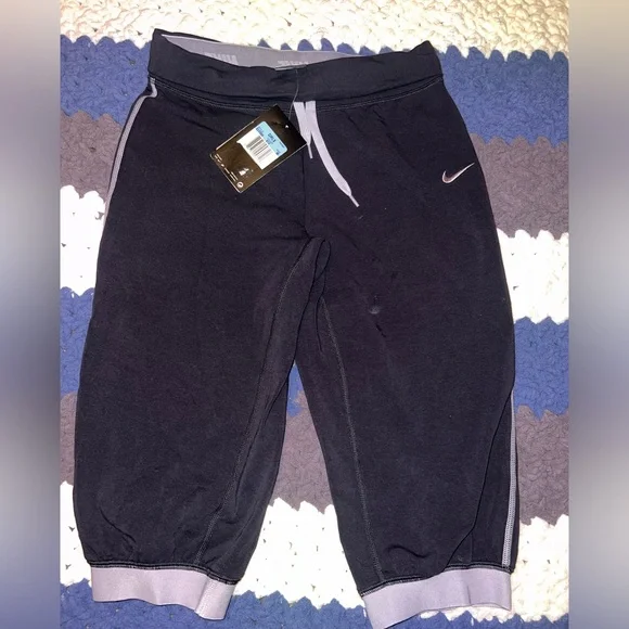 NWT Nike Shorts - Picture 1 of 4